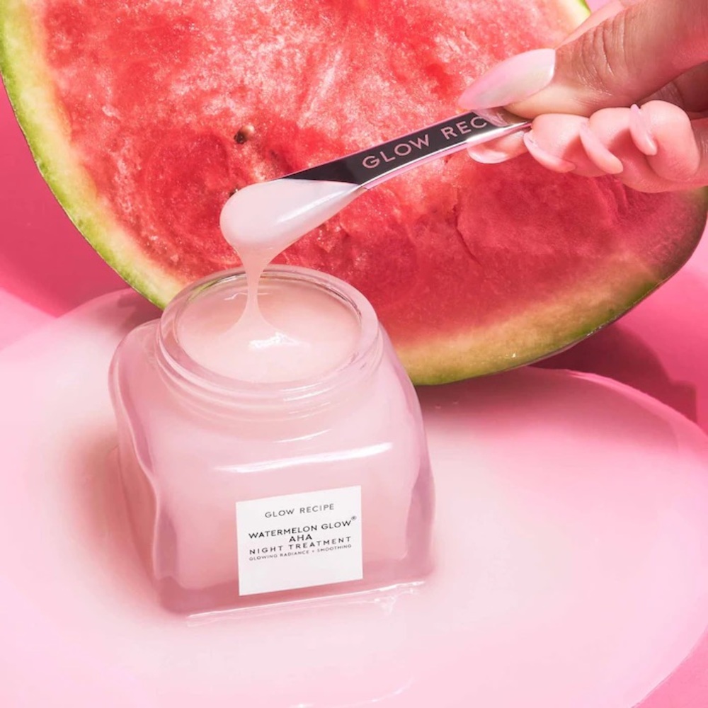 Glow Recipe
Watermelon Glow AHA Night Treatment - Picture 6 of 8